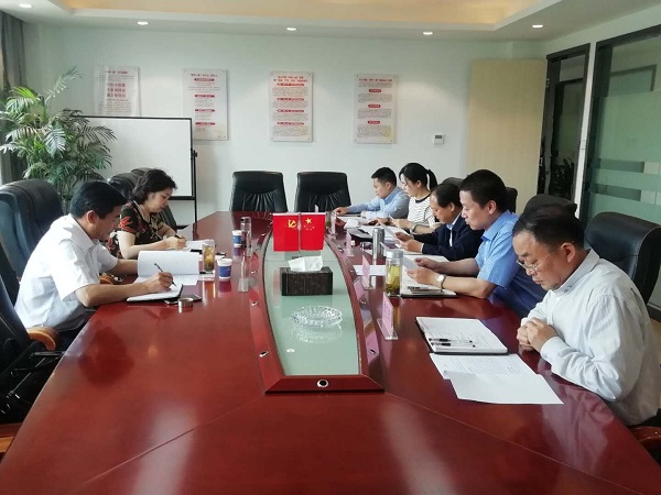 夏萍、程保銀調研指導徽鹽地產(chǎn)六安項目