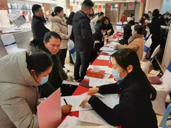 定遠項目六號地徽鹽·曲陽(yáng)名邸如期交房