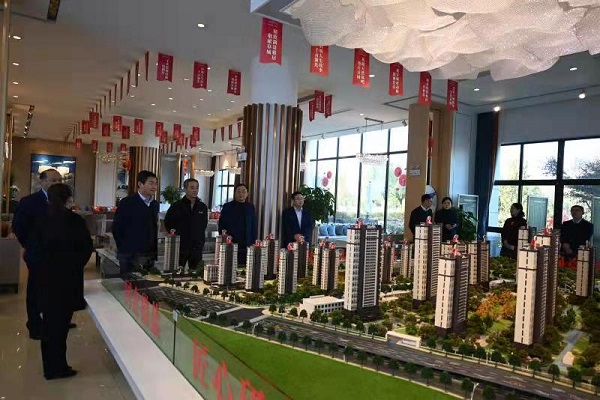 省鹽業(yè)集團外部董事調研徽鹽地產(chǎn)六安項目、霍邱項目